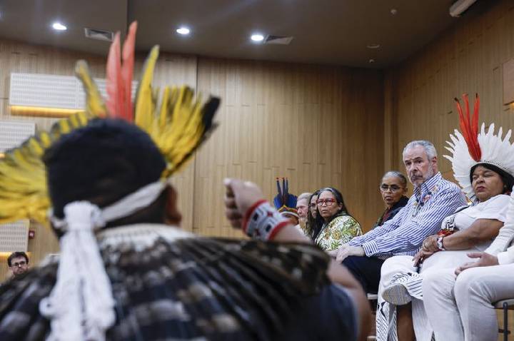 Após protesto, indígenas Munduruku são recebidos por presidente da COP