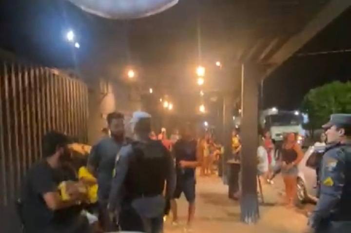 Confusão em distribuidora termina com detenção e uso de força policial em Rosário Oeste