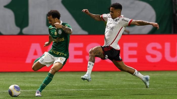 Palmeiras vence, mas Flamengo passa de fase na Copa do Brasil