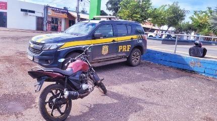 PRF prendeu condutor de moto com motor adulterado em Jangada