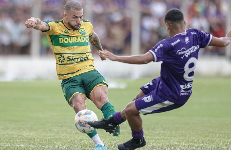 Cuiabá vence Primavera e sai na frente na final do Campeonato Mato-grossense