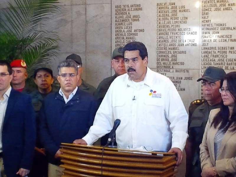Maduro anuncia entrega de terras na Venezuela ao MST