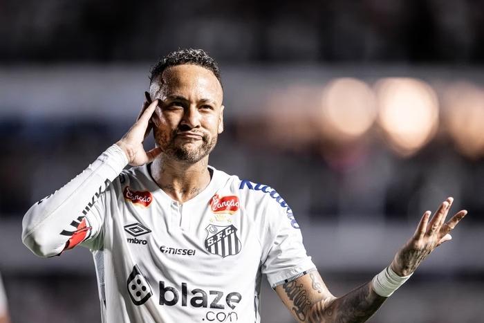 Santos anuncia volta de Neymar contra o Fluminense no Maracanã