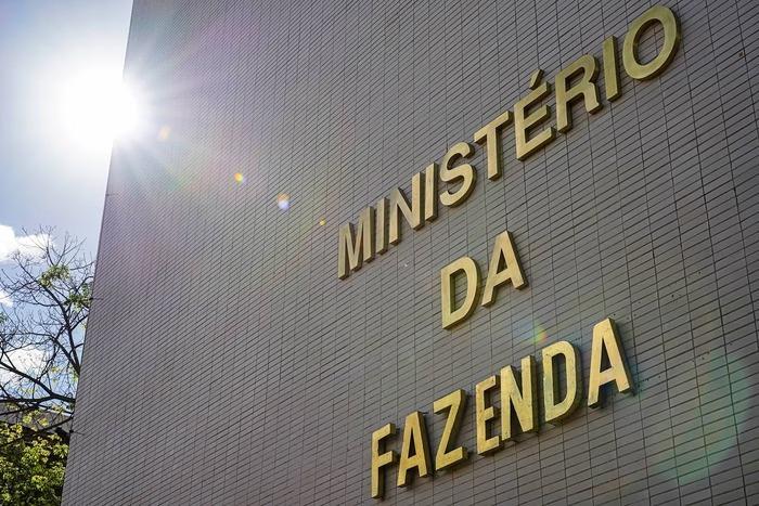 Governo suspende Pixbet, patrocinadora do Flamengo, e mais 6 bets