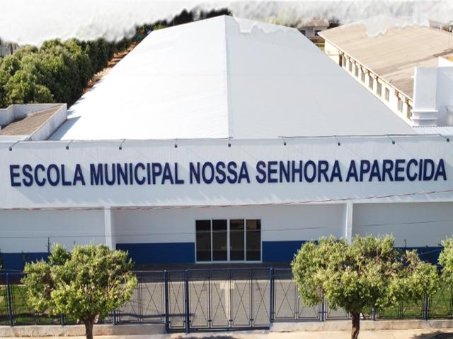 Criança, de 8 anos, foi flagrada com facas na mochila após “brigar” com coleguinha na escola