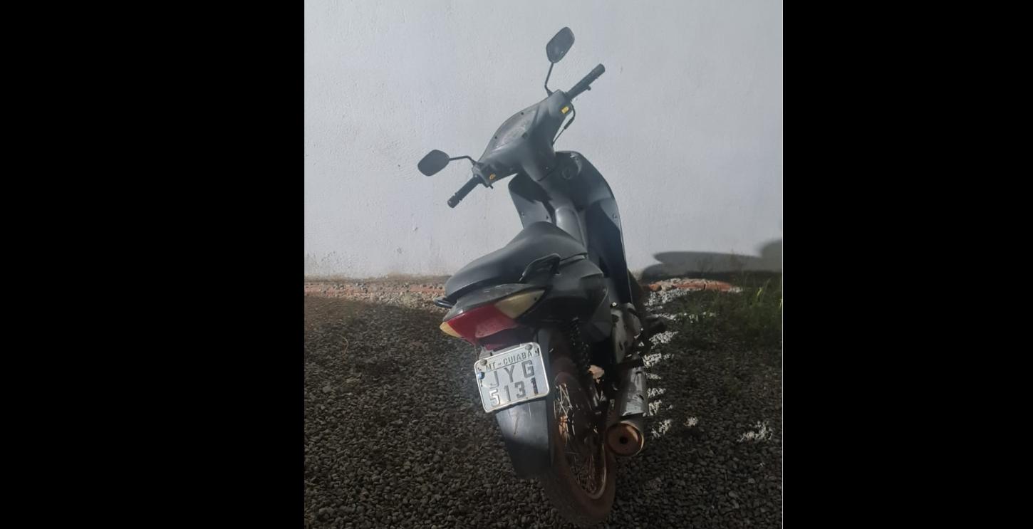 Mulher foi detida pela PM em Nobres por permitir que filho menor de idade conduzisse motocicleta
