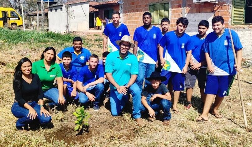 Alunos da Escola Raizama celebram o Dia da Árvore com o projeto 