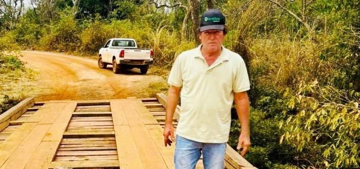 Pontes recuperadas no Distrito do Arruda recebem vistoria do Prefeito e Secretário de Infraestrutura de Rosário Oeste