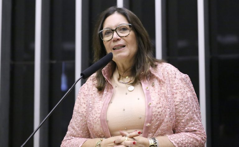 Comissão aprova criação de cadastro nacional de invasões de propriedades