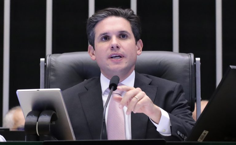 Isenção do Imposto de Renda sempre foi uma prioridade, afirma Motta