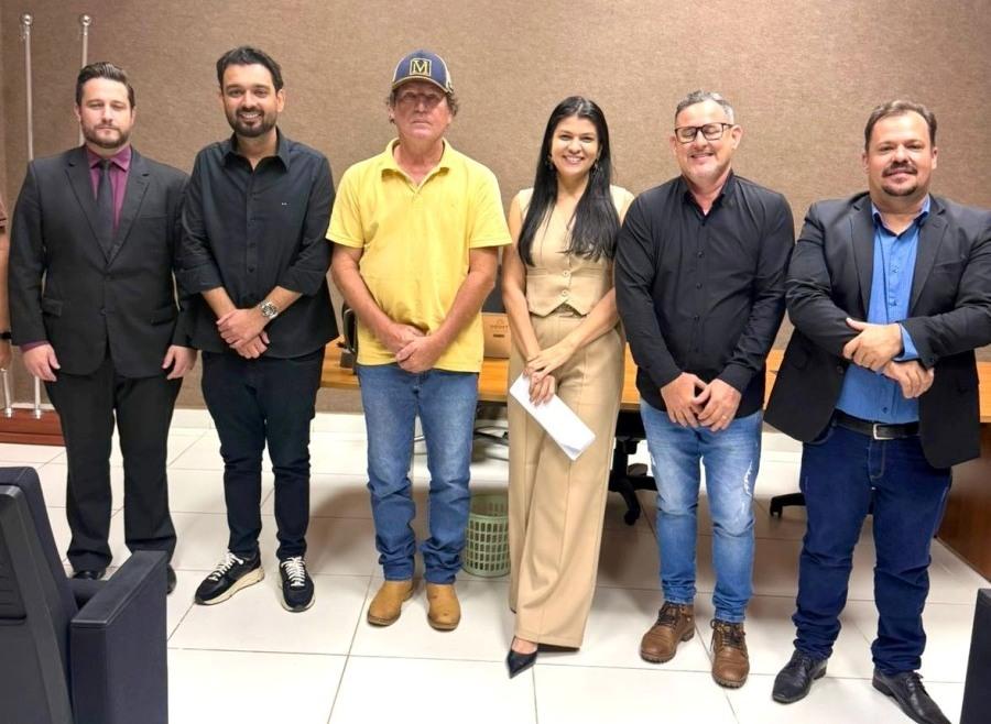 Prefeito de Rosário Oeste se reúne com Promotor de Justiça para discutir plano de ação na área da Saúde