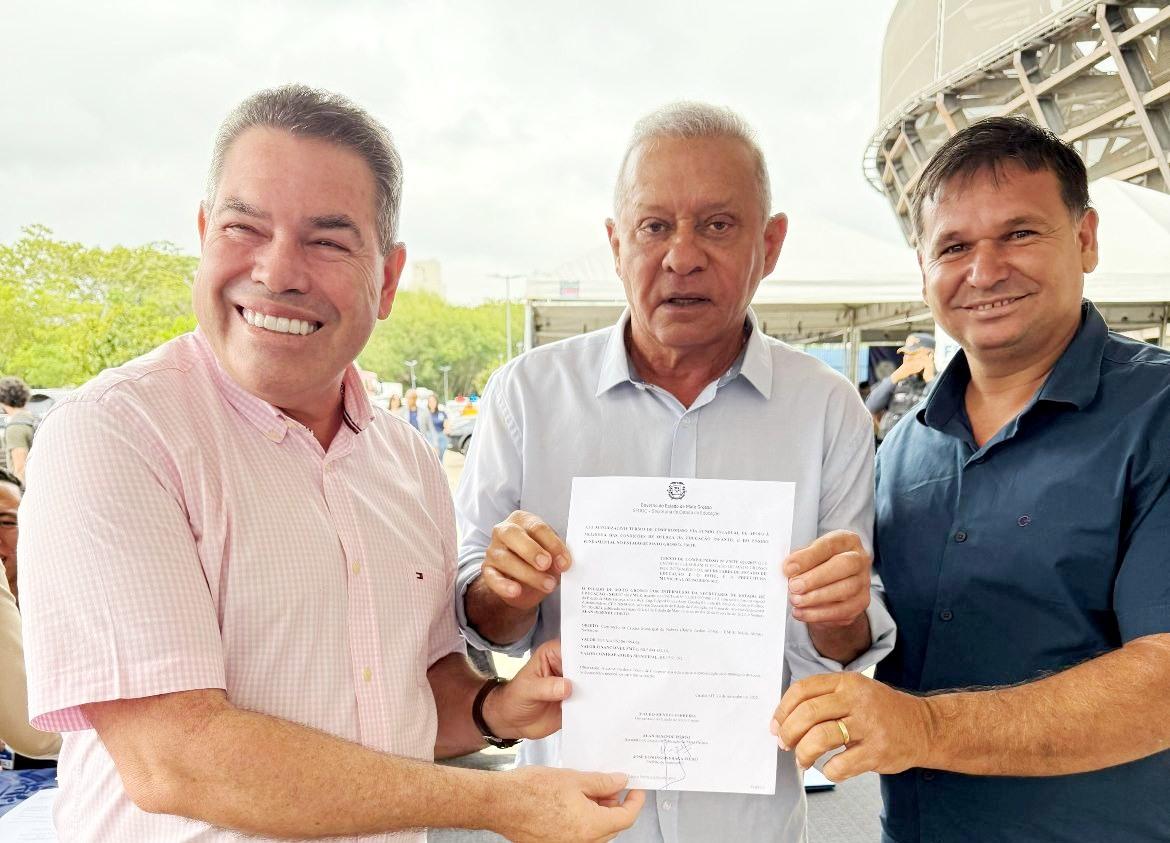 R$ 3 Milhões em Desenvolvimento: Nobres Recebe Nova Creche e 2 Tratores em Grande Ação do Governo de MT