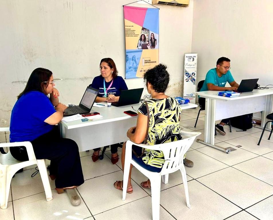 Rosário Oeste realiza mutirão para regularizar MEIs em parceria com Sebrae