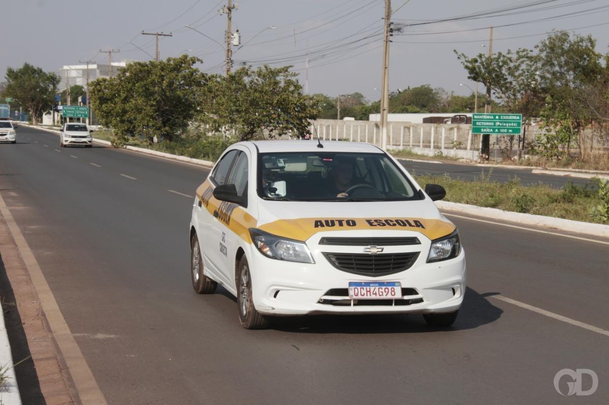 CNH fica 80% mais barata, mas setor vê mudança com temor