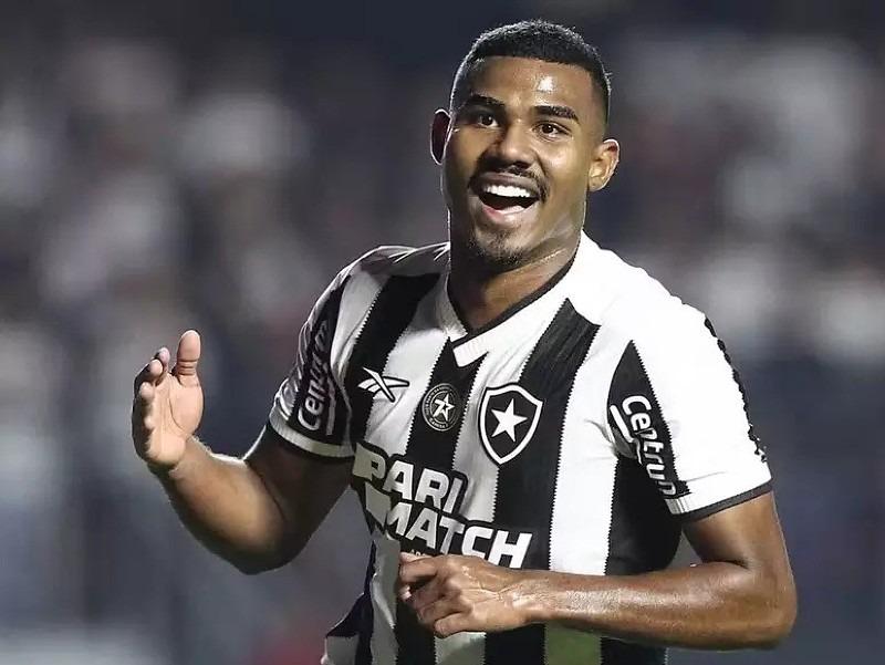 Cuiabano deixa o Botafogo e vai retornar para time da Inglaterra