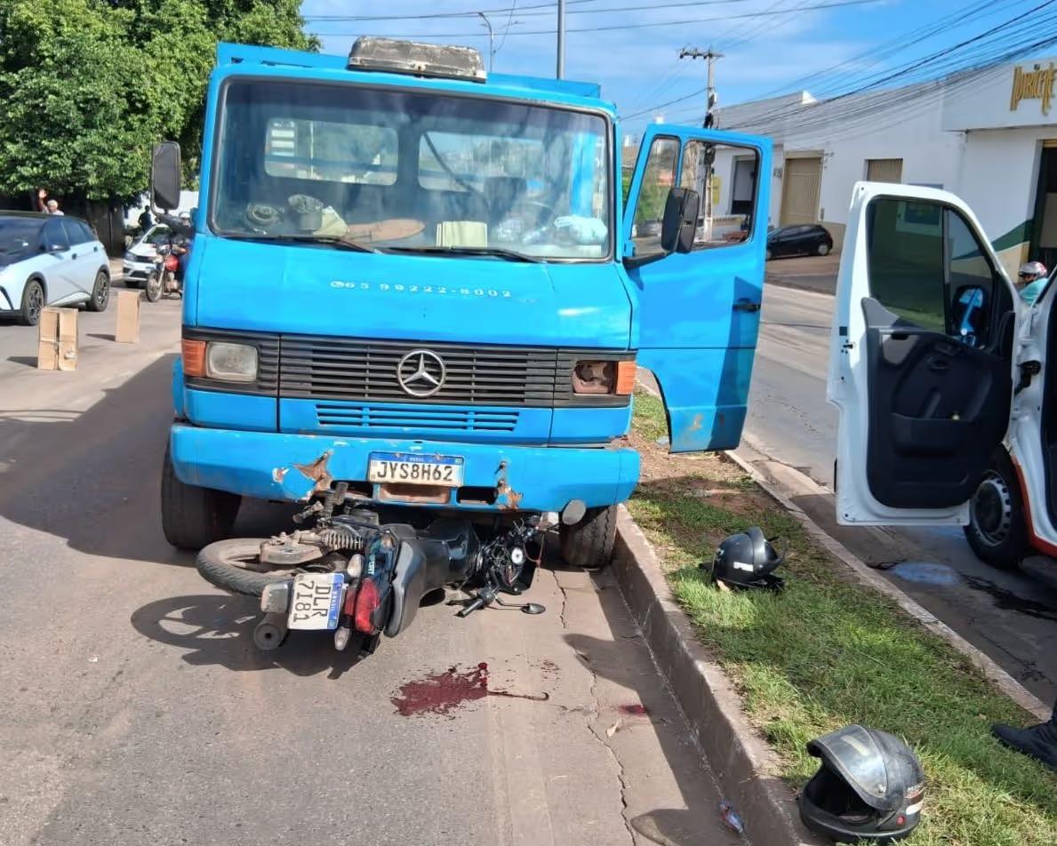 Motociclista por aplicativo morre após grave acidente com caminhão na estrada da Guarita em VG