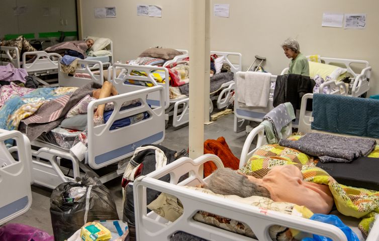 Ministério da Saúde divulga nova edição da caderneta da pessoa idosa