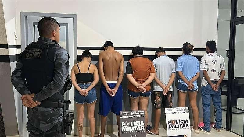 Cavalaria da PM desarticulou reunião de facção e prendeu seis suspeitos em Nova Mutum