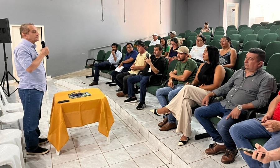 Deputado Wilson Santos ministrou palestra sobre gestão pública em Rosário Oeste