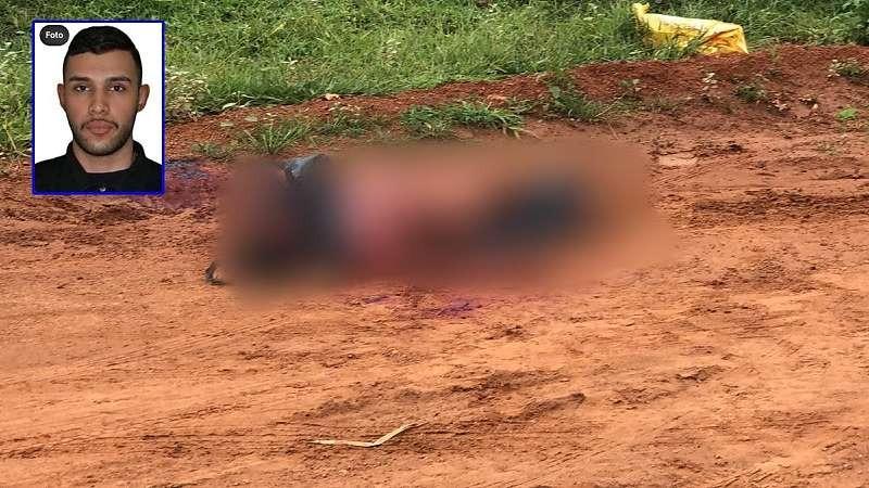 Homem é achado morto, nu e coberto por sangue no interior