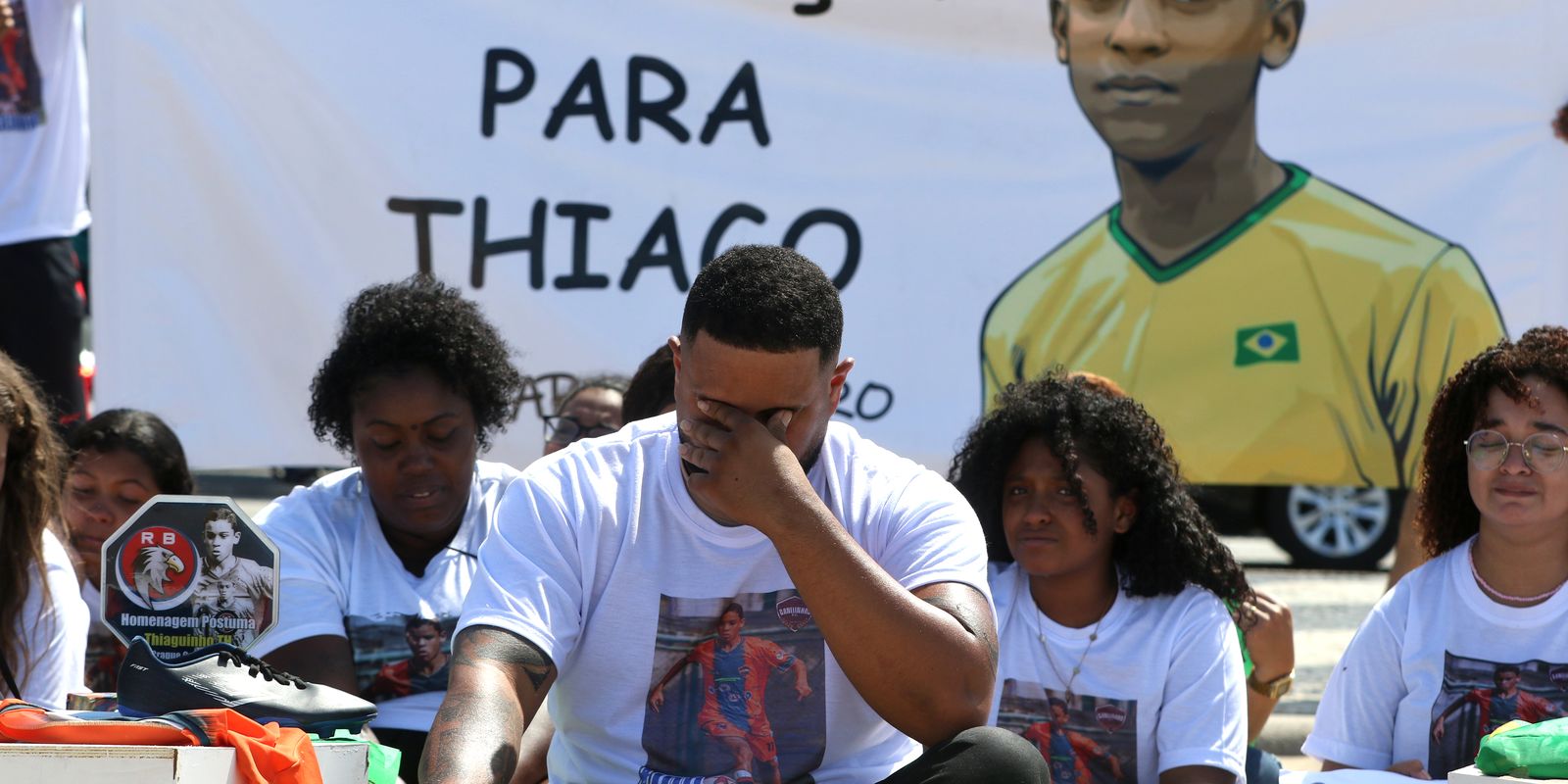 PMs acusados da morte de jovem na Cidade de Deus são absolvidos pela Justiça do Rio