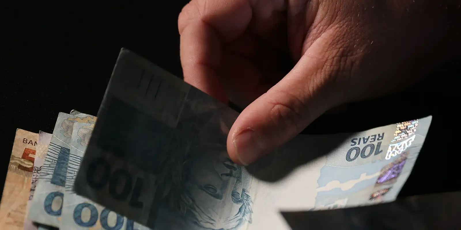 Justiça federal autoriza pagamento de R$ 1,4 bilhão em atrasados do INSS