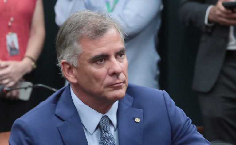 Leur Lomanto Júnior assume presidência da Comissão de Constituição e Justiça da Câmara