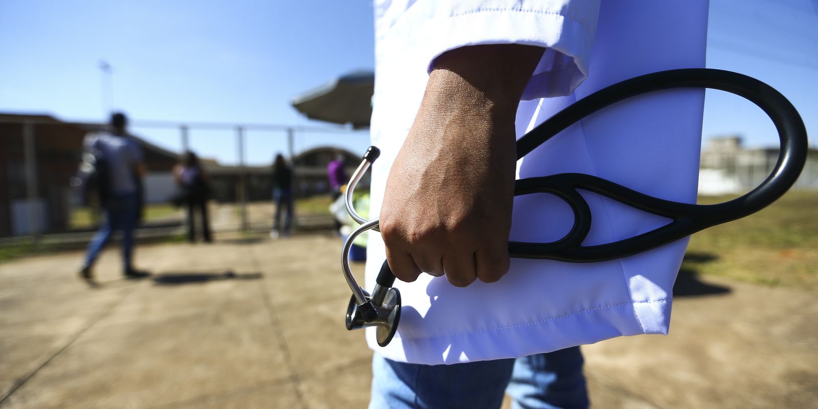 Inscrições para o Mais Médicos Especialistas terminam em 19 de fevereiro