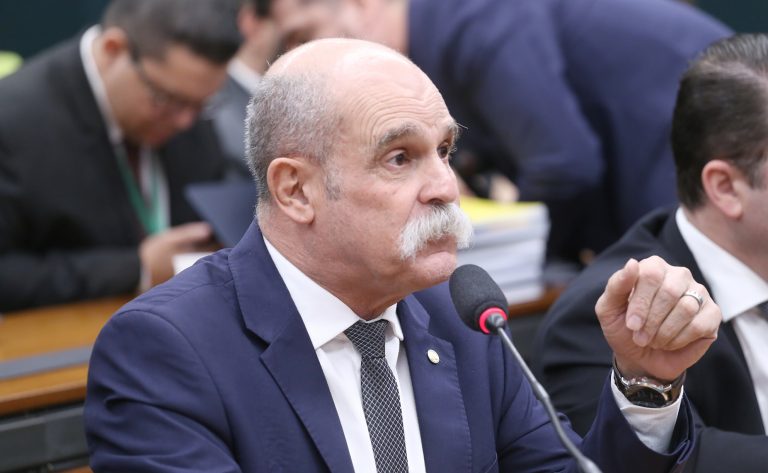 Projeto proíbe fiança para detidos com histórico de múltiplos inquéritos policiais