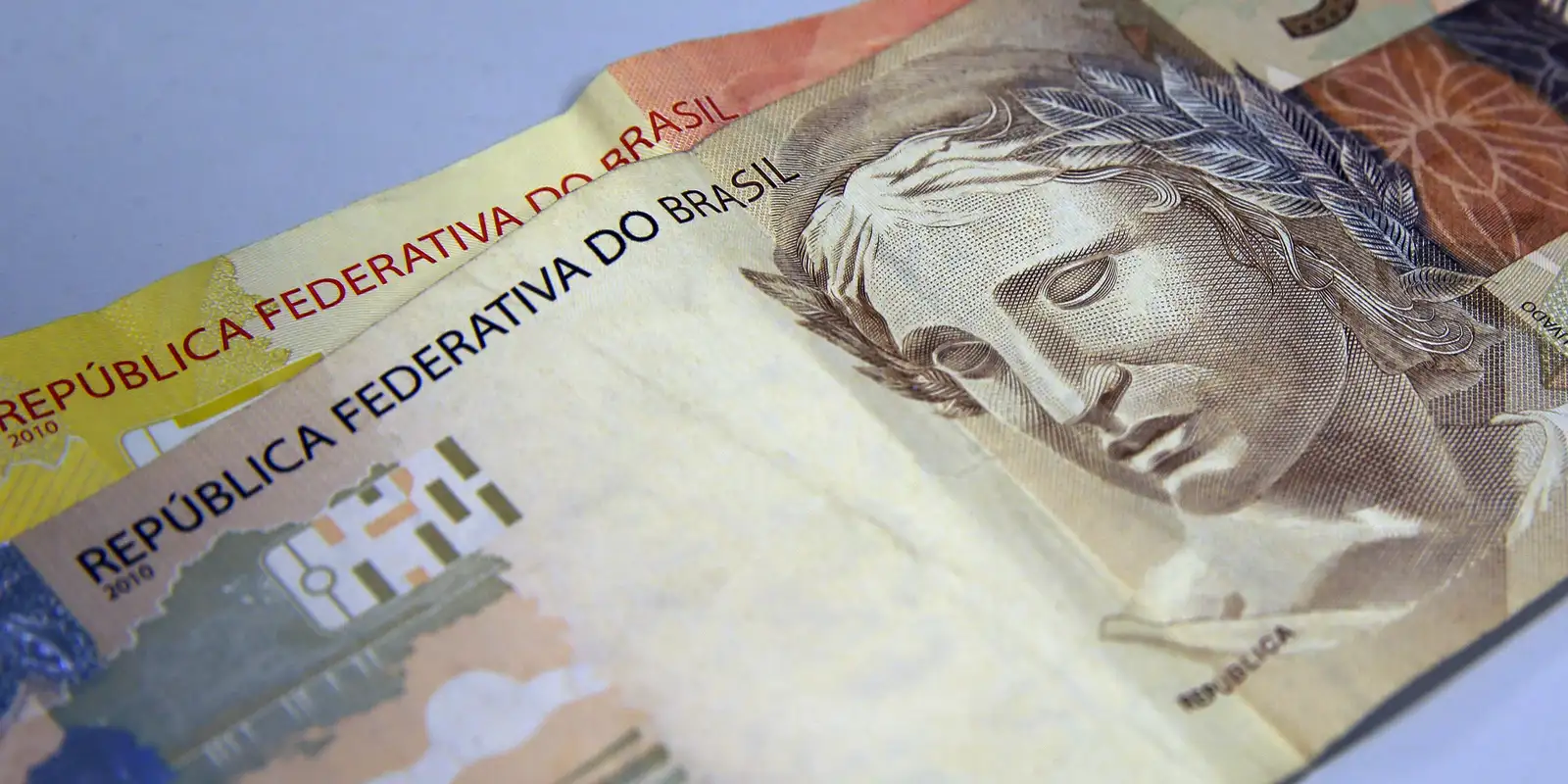 Receita Federal efetua pagamento de lote da malha fina do Imposto de Renda de fevereiro