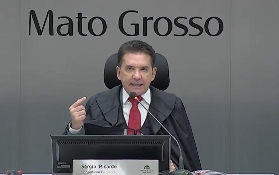 TCE-MT decide que prefeito pode nomear livremente controlador-geral interno