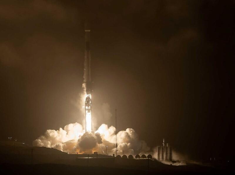 Após 53 anos, NASA envia 4 astronautas de volta à Lua; veja detalhes
