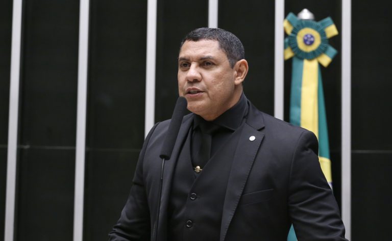 Comissão da Câmara aprova critérios para apoio federal em iluminação LED