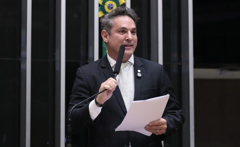 Comissão de segurança pública aprova critérios para indenização de armas devolvidas