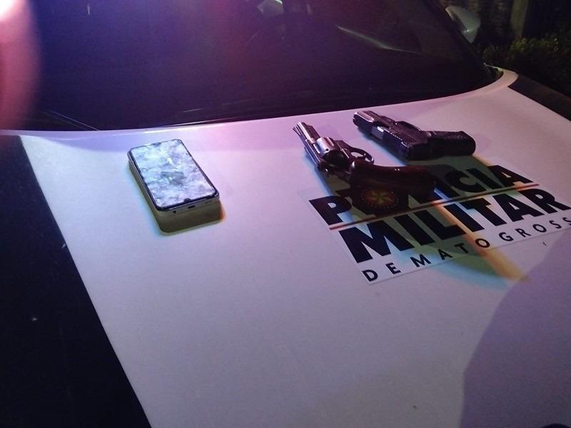 Criminosos morrem após reagirem a abordagem e trocarem tiros com a PM