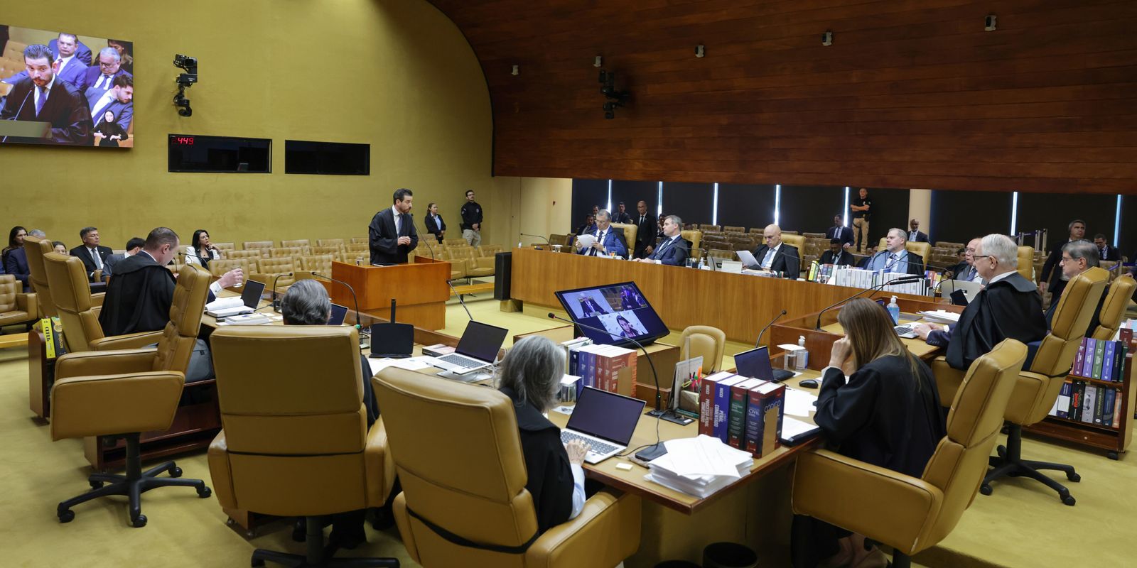 Moraes vota para barrar prorrogação da CPMI do INSS; placar no STF é 3 a 1