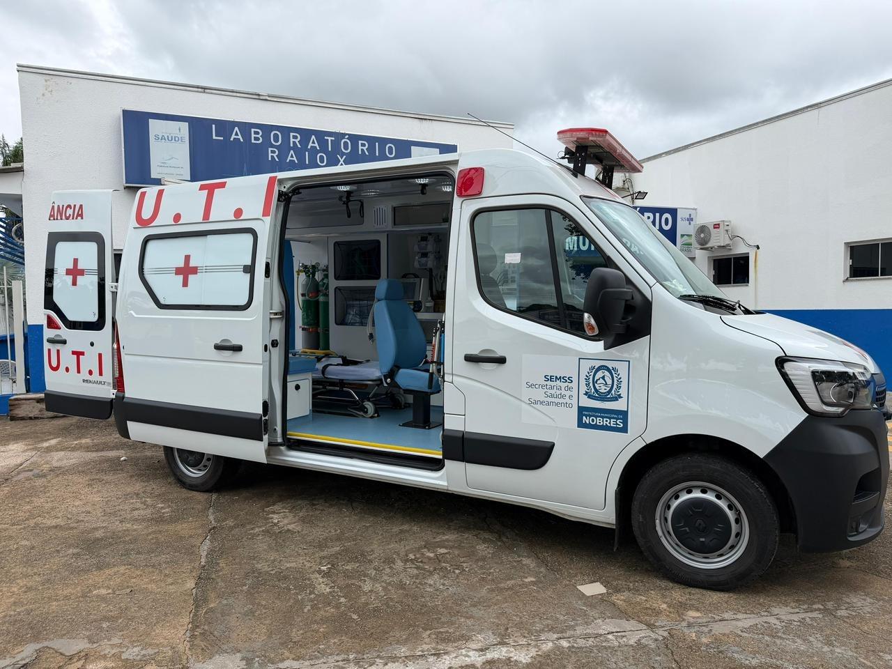Nobres ganha ambulância com UTI móvel para reforçar saúde municipal