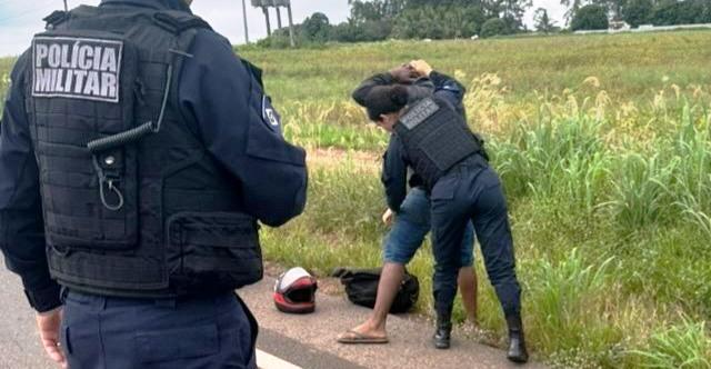 Operação policial em Arenápolis prende homem por porte ilegal de arma de fogo