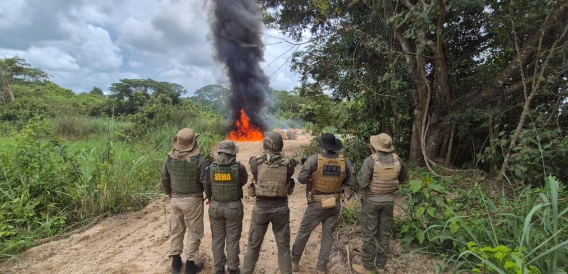 Polícia deflagra operação em Colíder e Peixoto e destrói maquinários usados em crime ambiental