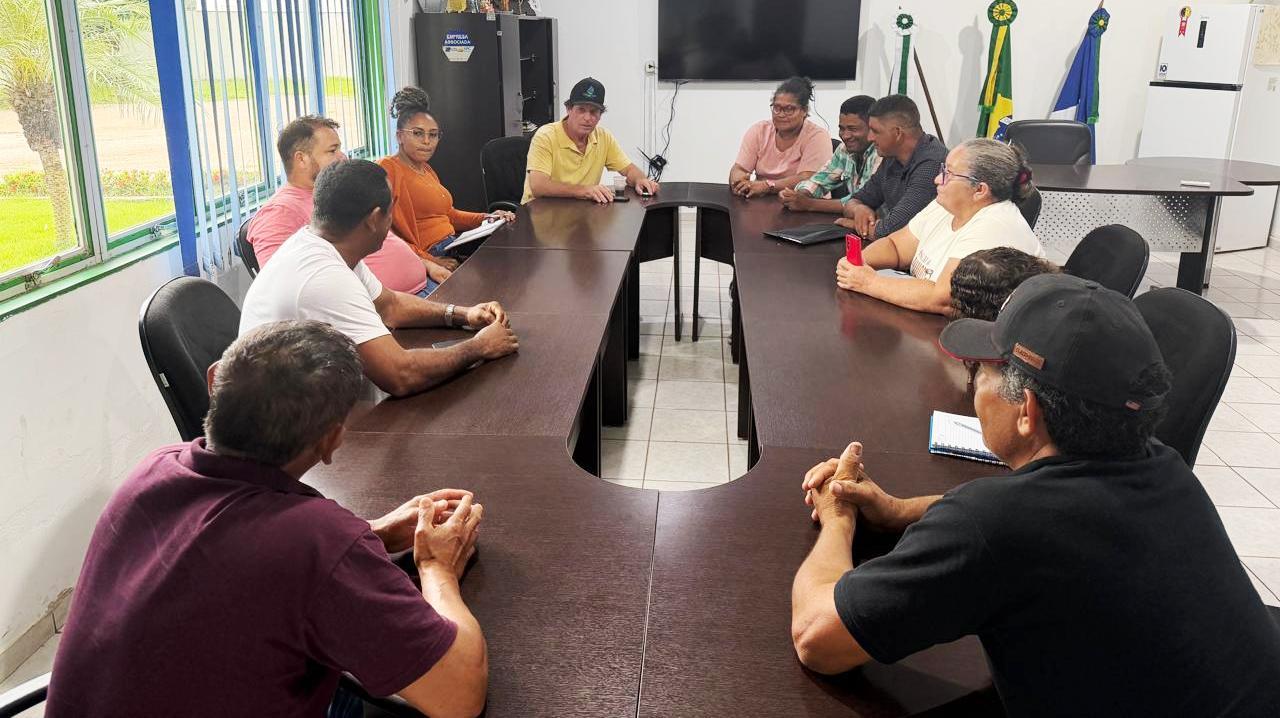Prefeito de Rosário Oeste recebe demandas de infraestrutura e incentivo à piscicultura da Comunidade Buriti