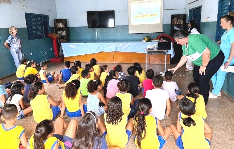Programa Saúde na Escola em Rosário Oeste: Educandário Allan Kardec foca em alimentação e saúde bucal