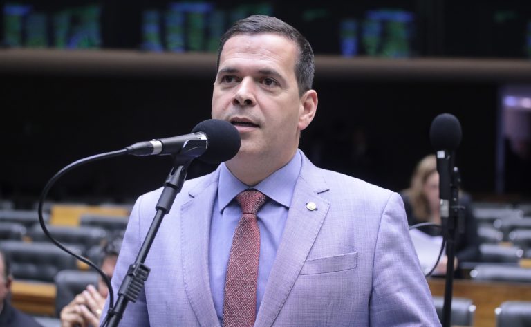 Proposta legislativa esclarece o papel dos leiloeiros na comercialização de imóveis