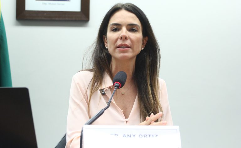 Comissão especial na Câmara dos Deputados é instalada para debater novo limite de faturamento do MEI