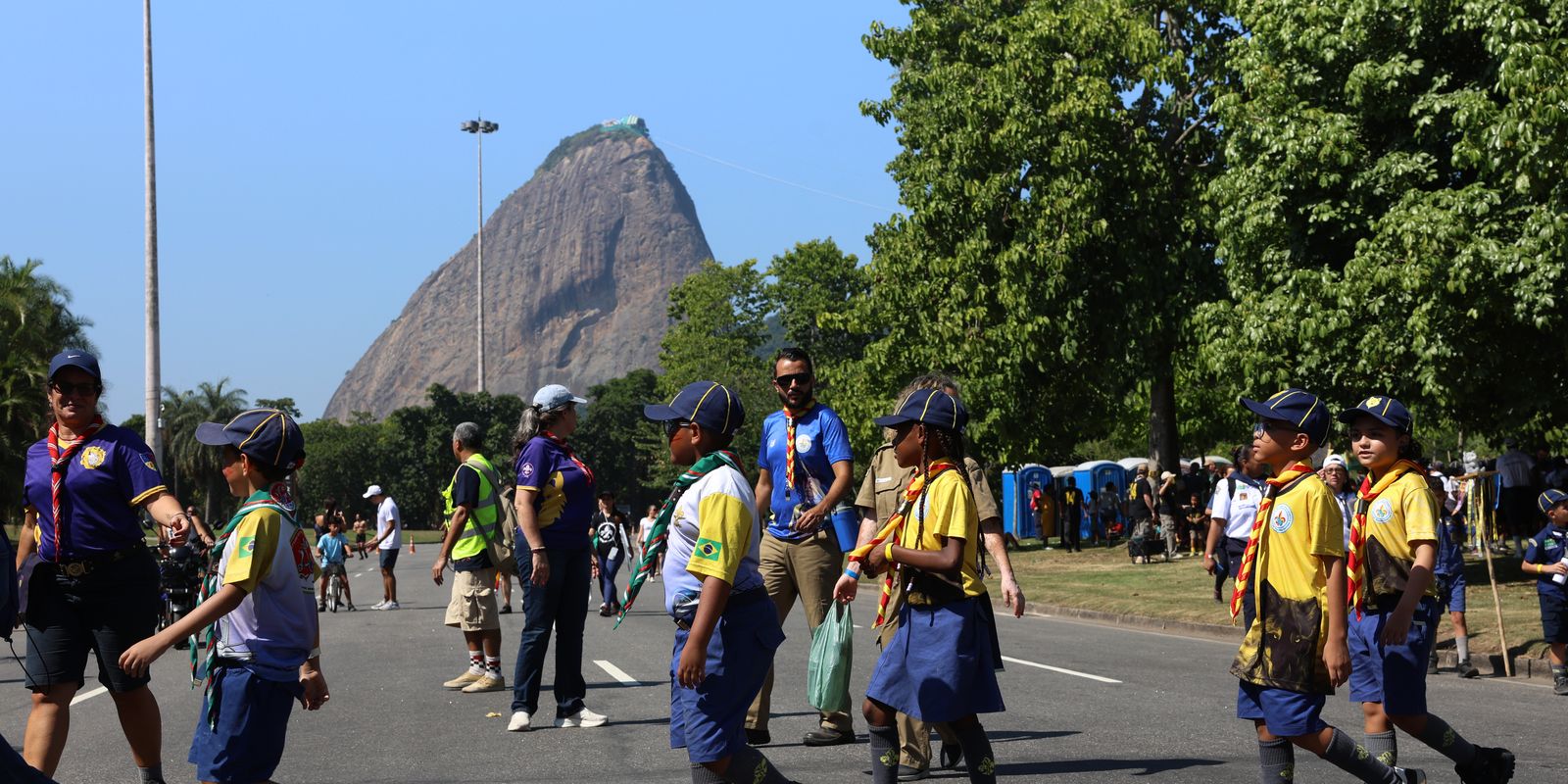 Evento escoteiro no Rio reúne mais de 4 mil participantes no Aterro do Flamengo