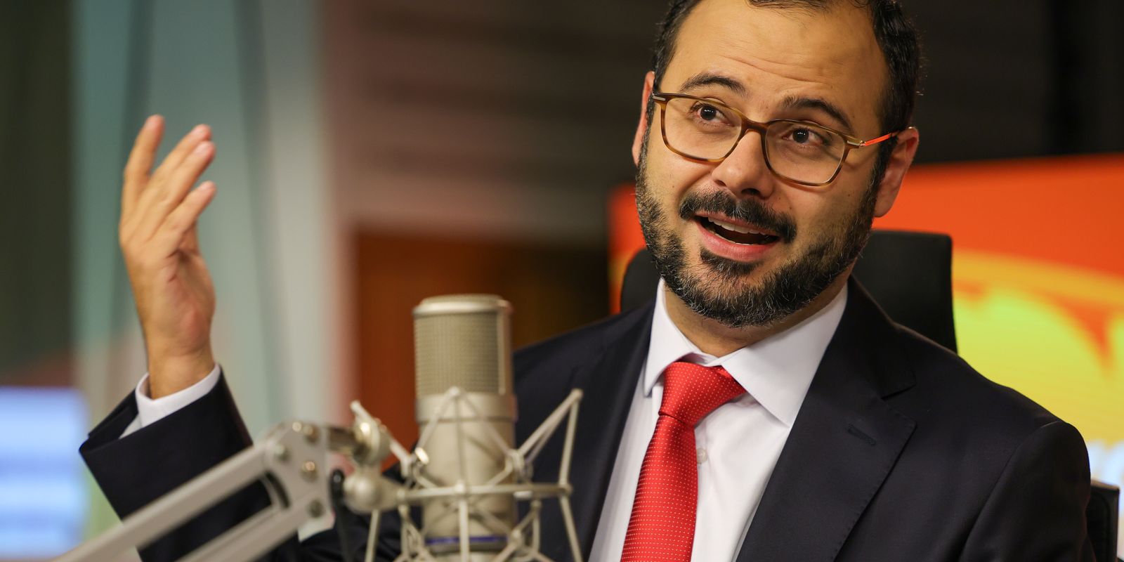 Ministro avalia que redução da jornada impulsionará empreendedorismo no Brasil