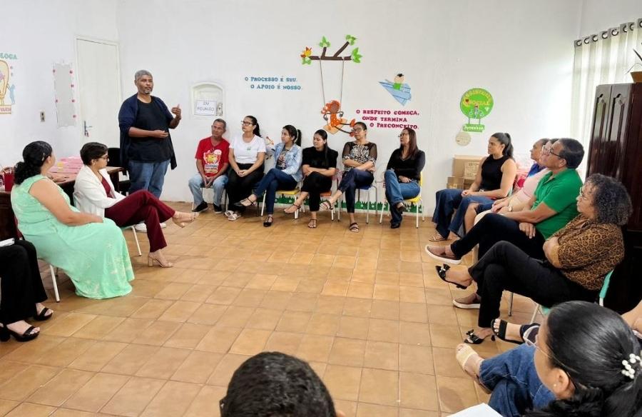Rosário Oeste ganha novo secretário de Educação: Fernando César alinha metas com servidores