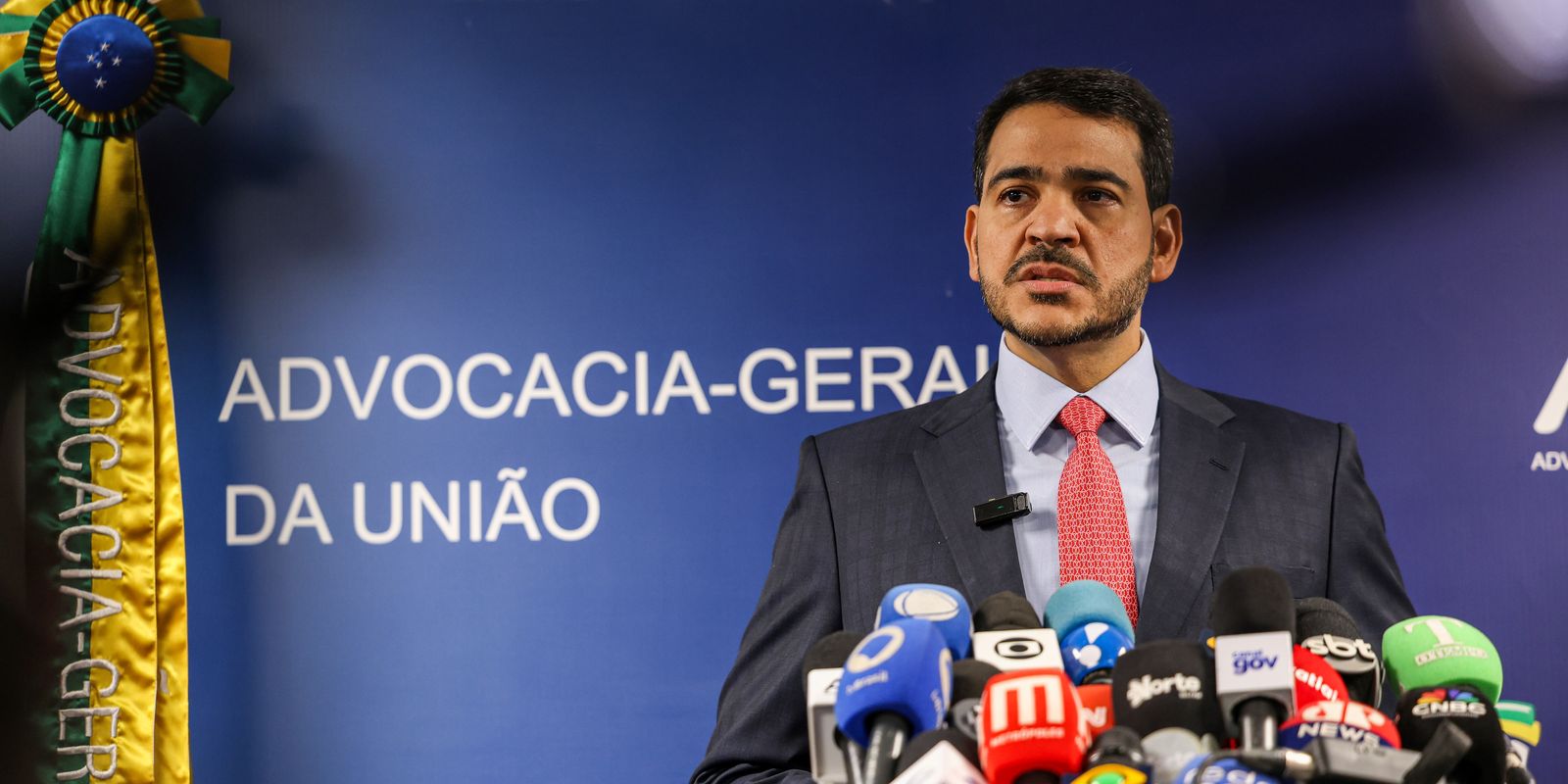 Relatório favorável à nomeação de Messias para o STF é apresentado
