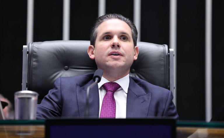 Política Nacional de Minerais Críticos impulsiona competitividade do Brasil, afirma Motta