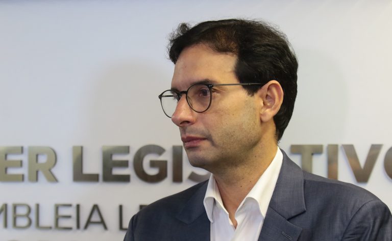 Audiência em Manaus debate vantagens da redução da jornada de trabalho e o fim da escala 6x1 para o empresariado