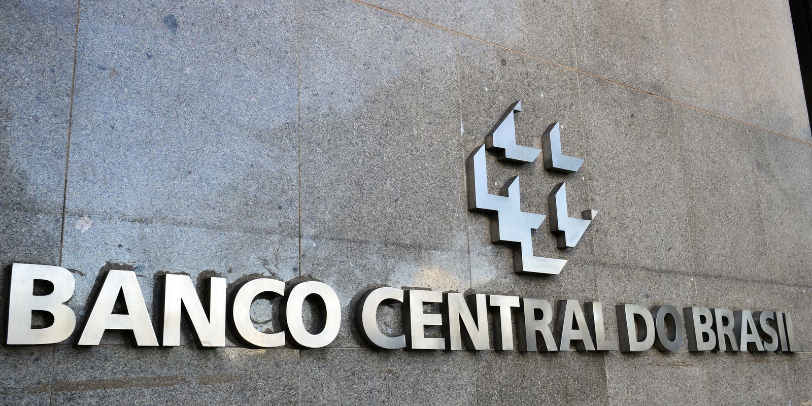 Banco Central estabelece regras para limitar uso do FGC por bancos